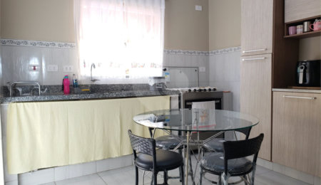 Casa à venda com 3 quartos, sendo 1 suíte,  em Vila Vendramini, Itapetininga, SP