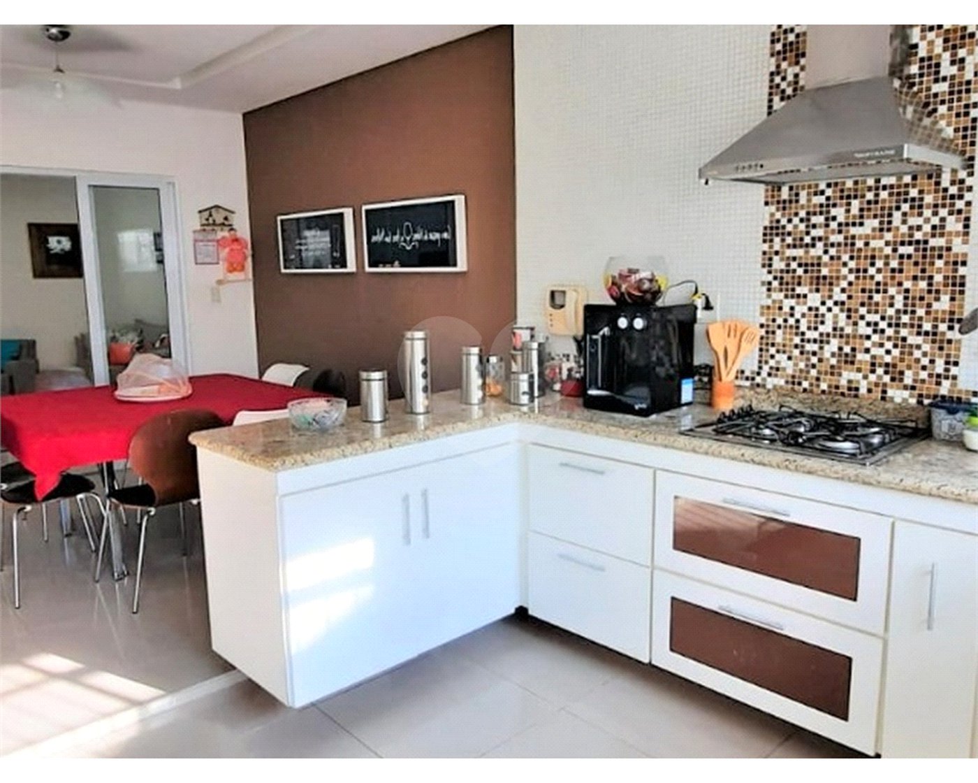Casa à venda com 5 quartos, sendo 4 suítes, em Água Fria, São Paulo, SP