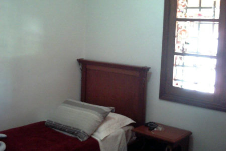 Casa à venda com 4 quartos, sendo 2 suítes, em Jardim Pinheiros, São Paulo, SP