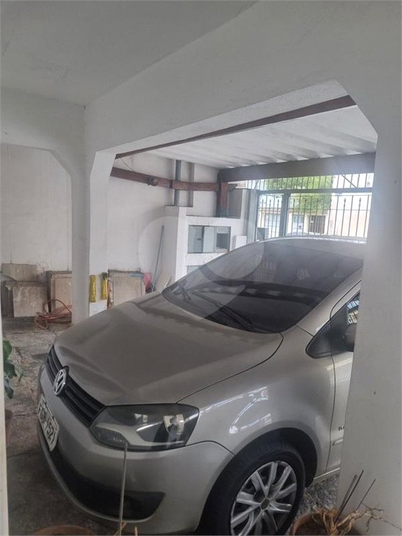 Casa Térrea à venda com 4 quartos em Vila Nivi, São Paulo, SP