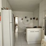 Apartamento à venda com 3 quartos, sendo 1 suíte, em Moema, São Paulo, SP