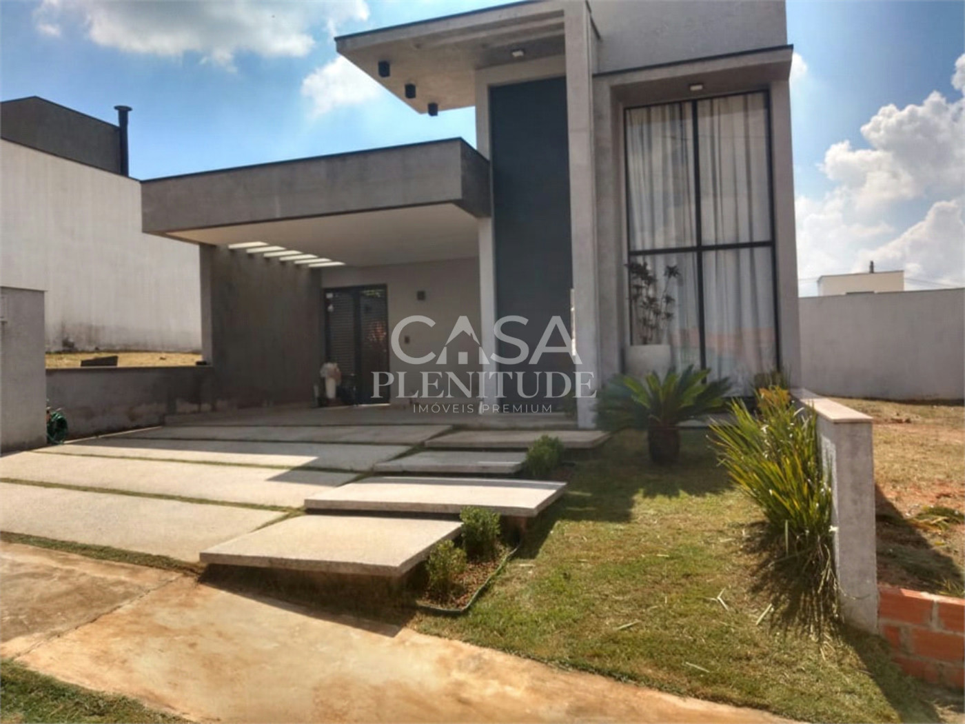 Casa em condomínio à venda com 3 quartos, sendo 1 suíte, em Wanel Ville, Sorocaba, SP