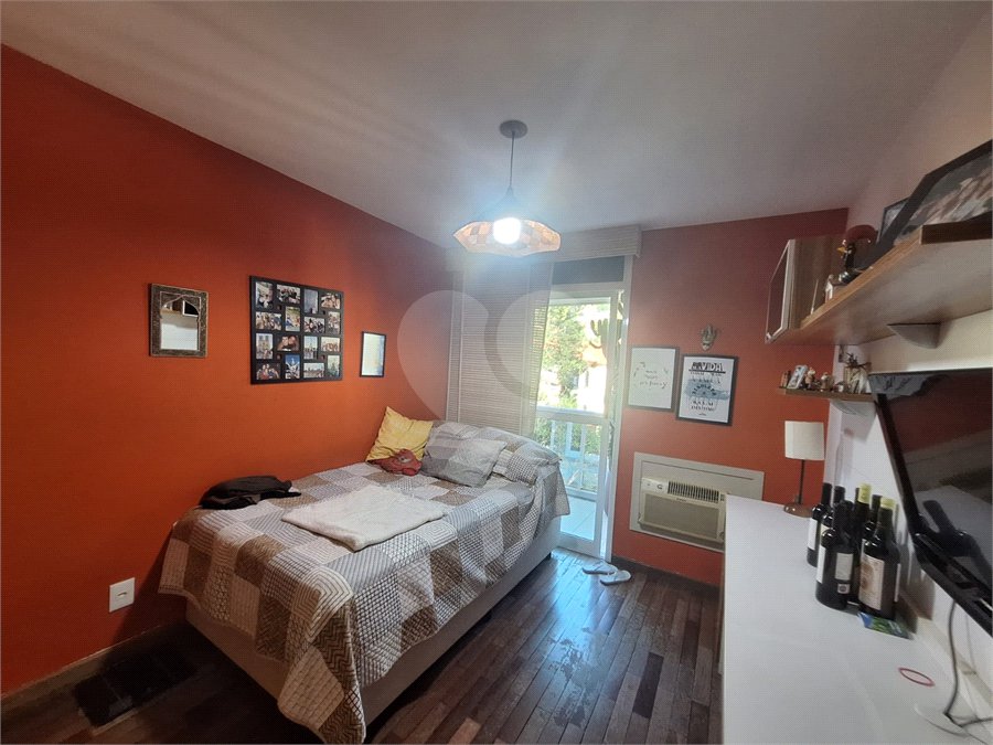 Apartamento à venda com 4 quartos, sendo 1 suíte,  em Tijuca, Rio de Janeiro, RJ