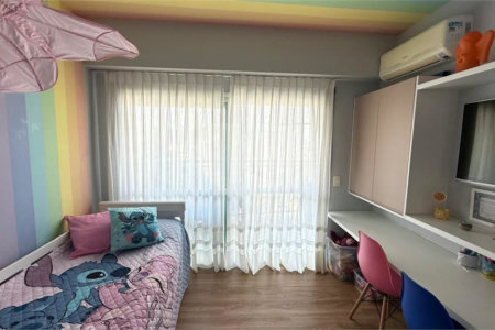 Apartamento à venda com 3 quartos, sendo 1 suíte, em Pitangueiras, Guarujá, SP