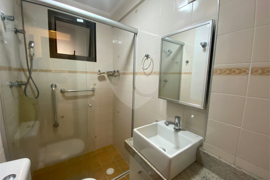 Apartamento à venda com 3 quartos, sendo 1 suíte, em Vila Guilherme, São Paulo, SP