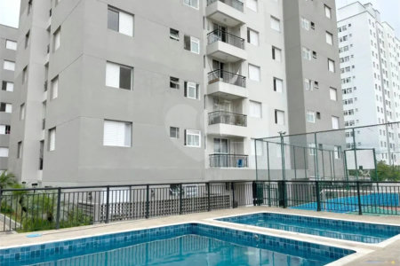 Apartamento à venda com 2 quartos em Vila Cruz das Almas, São Paulo, SP