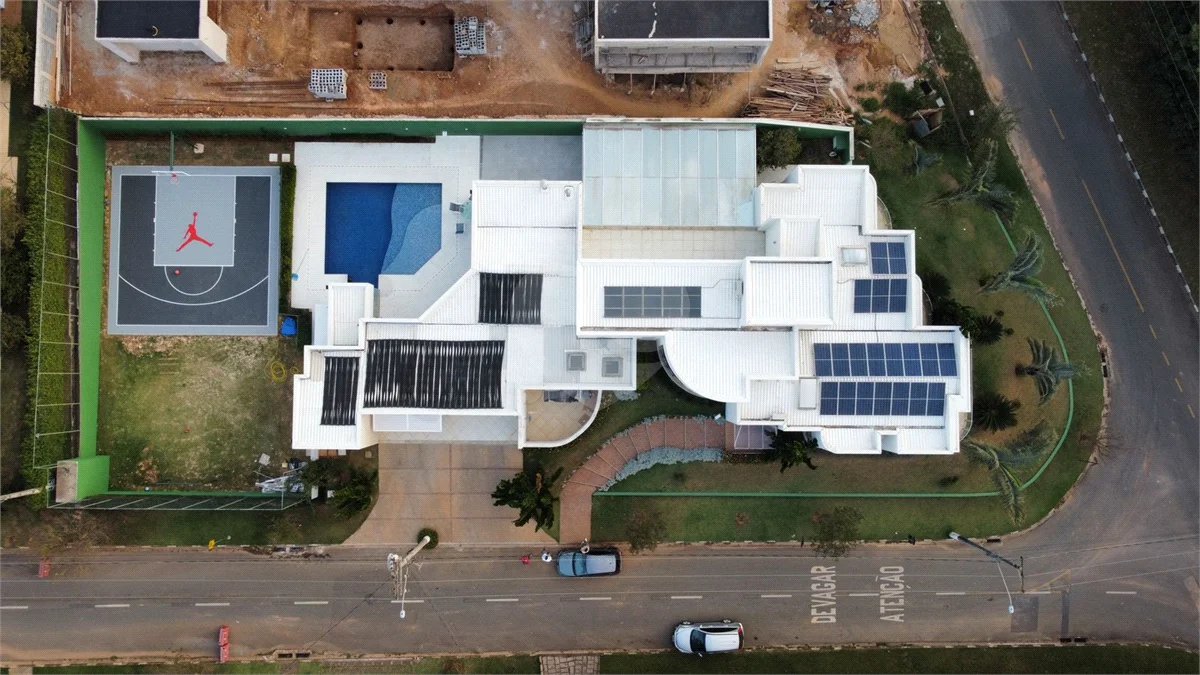Casa à venda com 4 suítes no condomínio Dos Lagos, Itupeva - SP