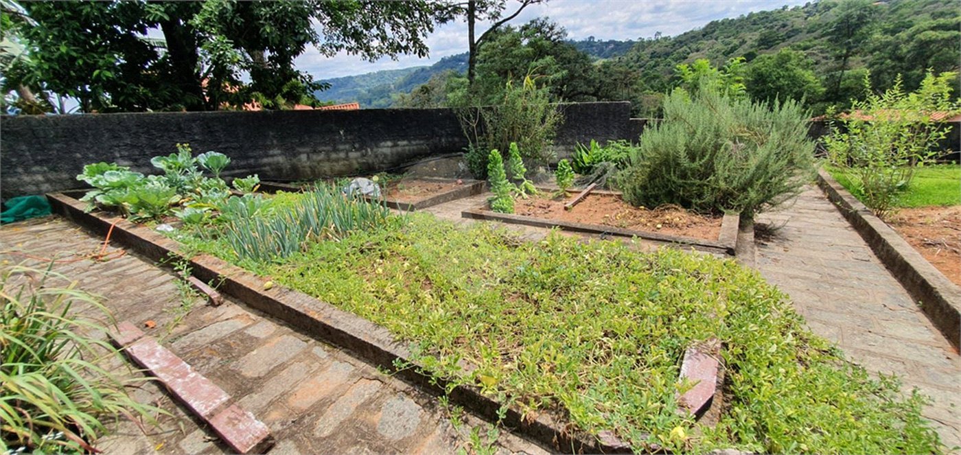 Chácara à venda com 2 quartos em Luiz Fagundes, Mairiporã, SP