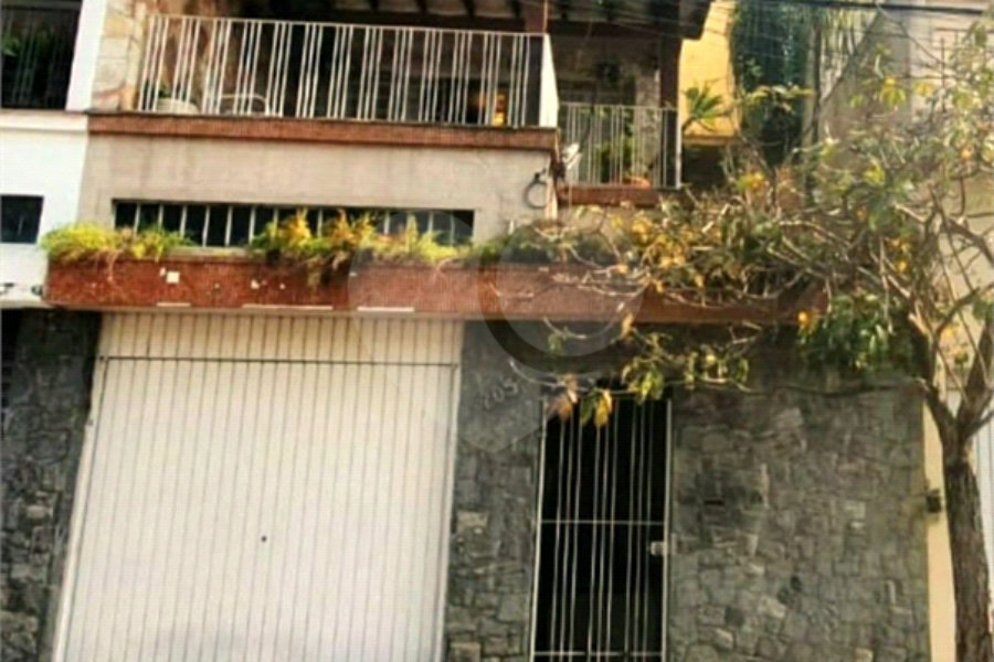 Sobrado à venda com 2 quartos, sendo 1 suíte, em Santana, São Paulo, SP