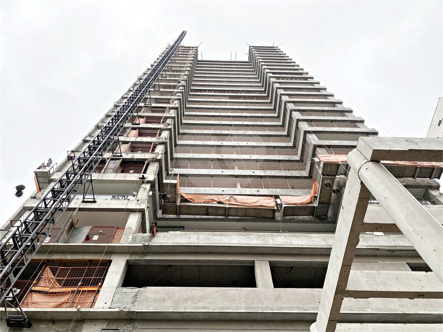 Apartamento à venda com 4 suítes em Santana, São Paulo, SP