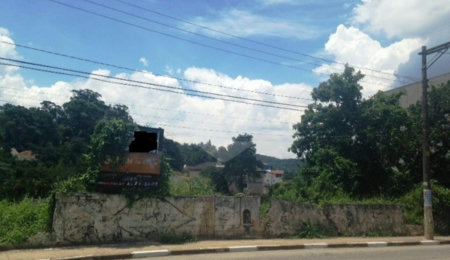 Terreno à venda em Horto, São Paulo, SP