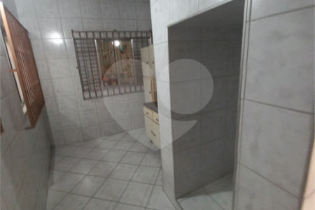 Casa de Vila para alugar com 1 quarto em Jardim Novo Taboão, São Paulo, SP