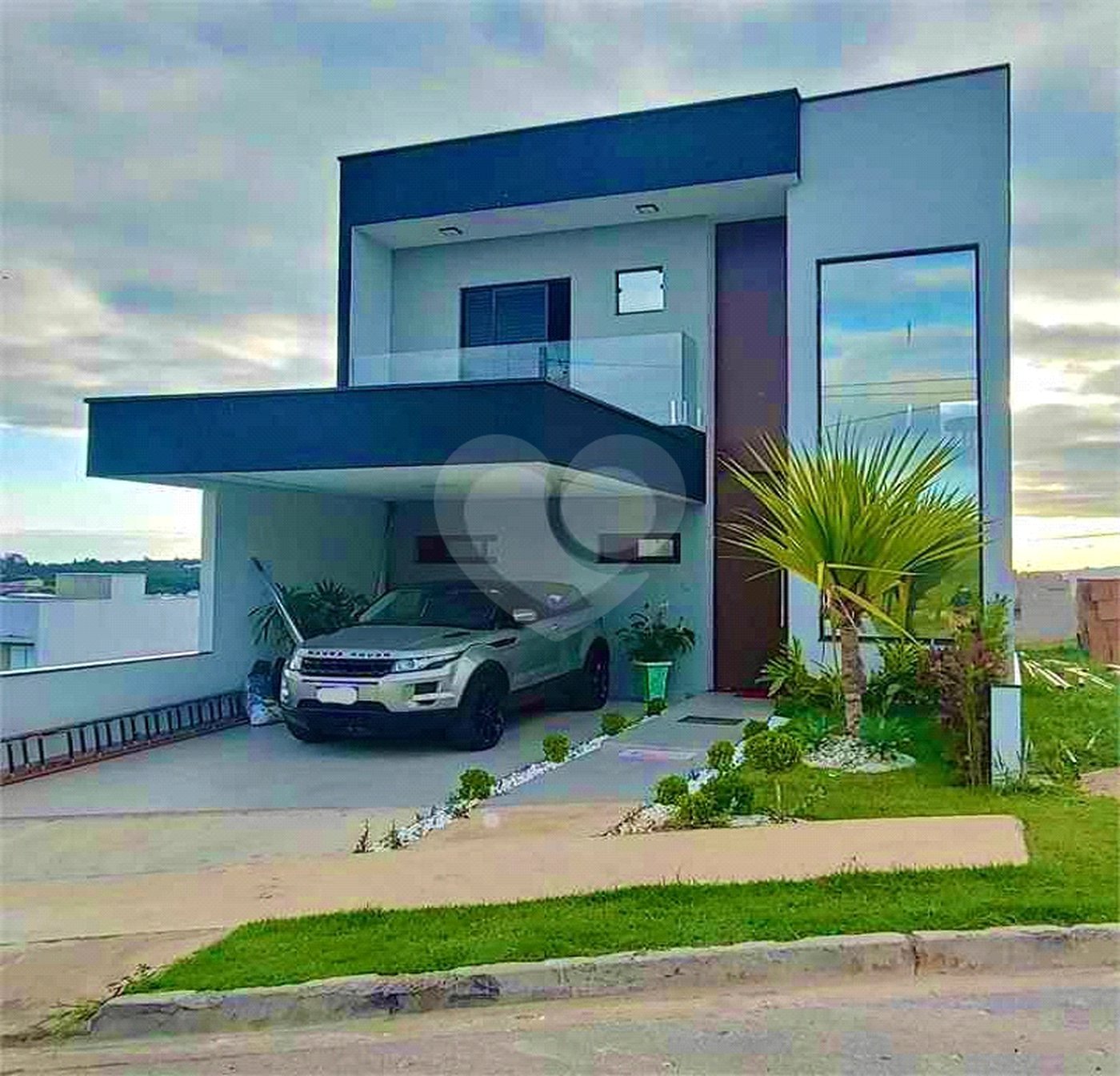 Casa à venda com 4 quartos, sendo 2 suítes, no condomínio Horto Florestal Villagio, Sorocaba - SP
