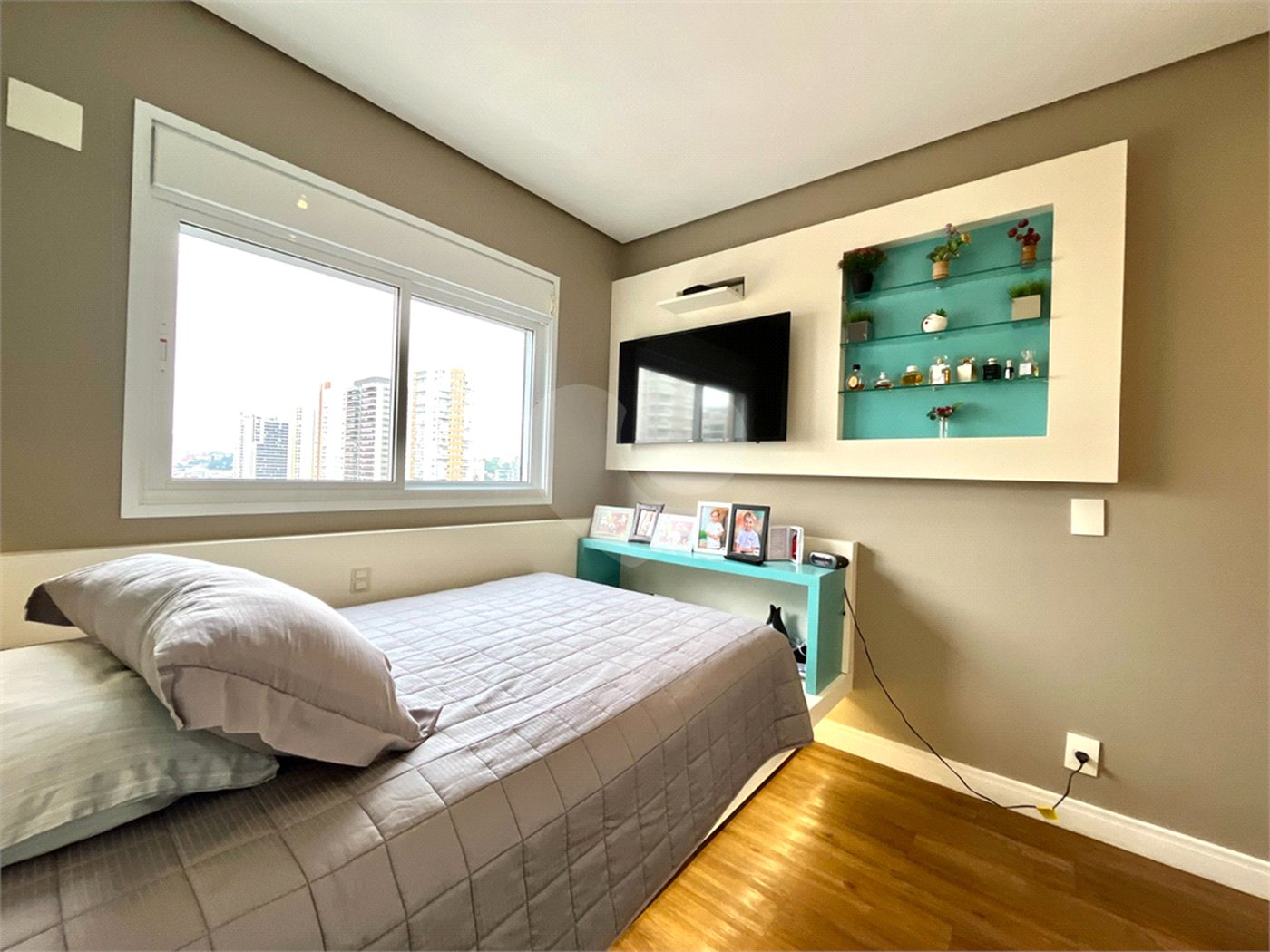 Apartamento à venda com 3 suítes em Vila Mascote, São Paulo, SP