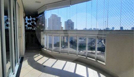 Apartamento à venda com 3 suítes em Jardim Marajoara, São Paulo, SP