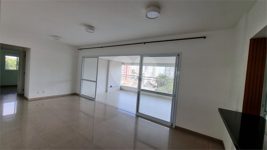 Apartamento à venda com 3 suítes em Santa Teresinha, São Paulo, SP
