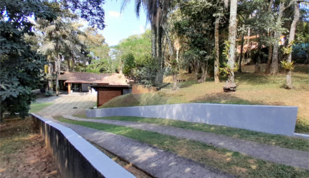 Casa à venda com 3 suítes no condomínio Sausalito, Mairiporã - SP