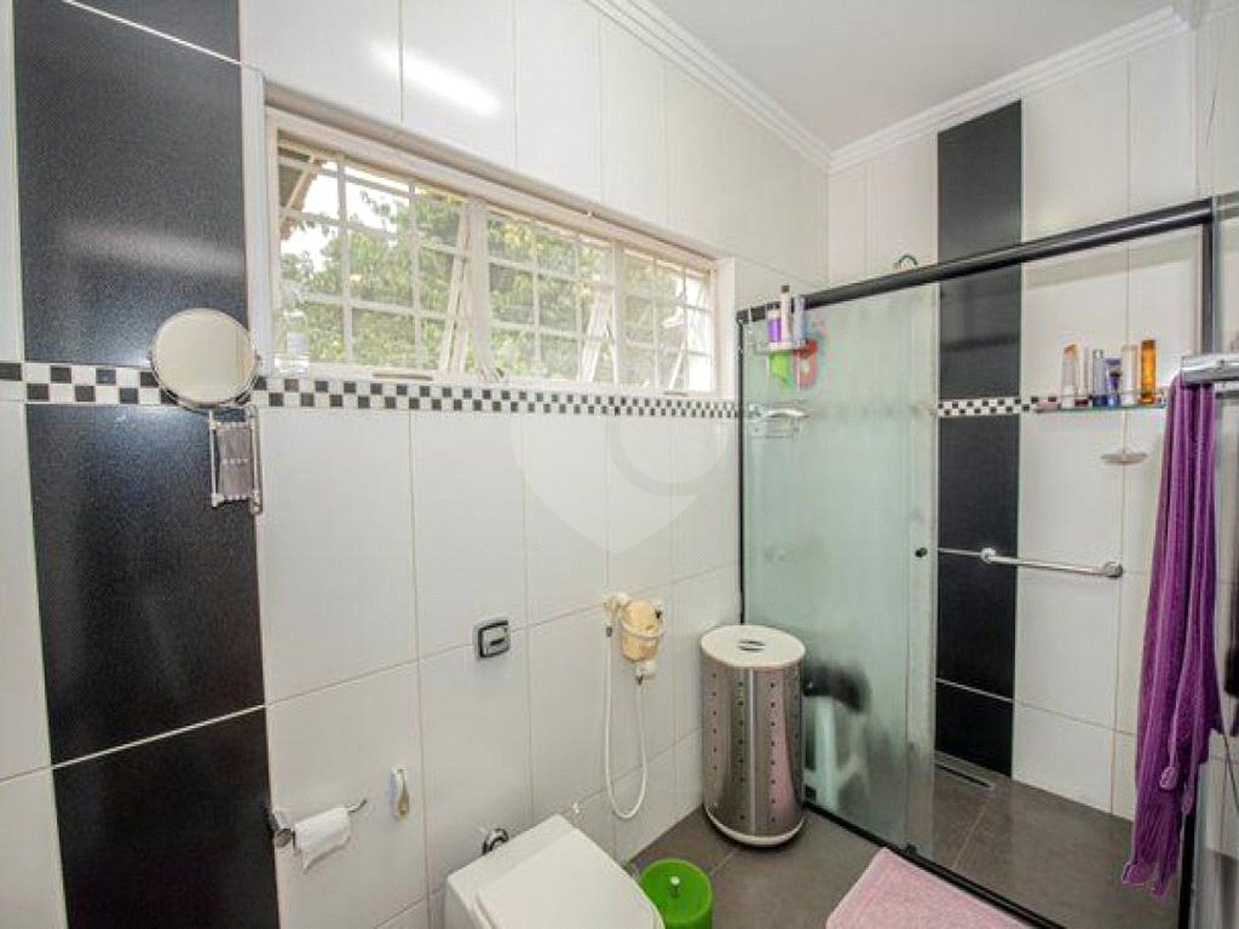 Casa à venda com 3 suítes no condomínio Aldeia da Serrinha, Sorocaba - SP
