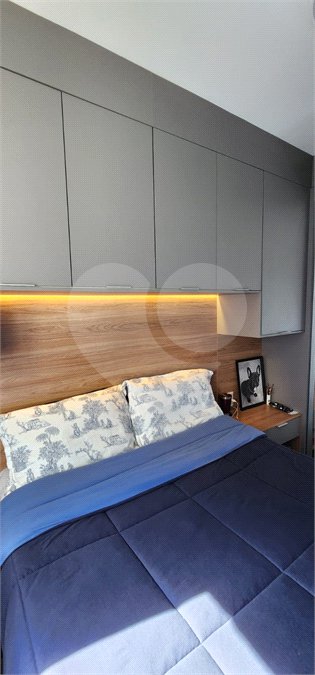 Apartamento à venda ou para alugar com 1 suíte em República, São Paulo, SP