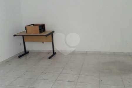 Sobrado à venda com 3 quartos, sendo 1 suíte, em Campo Belo, São Paulo, SP