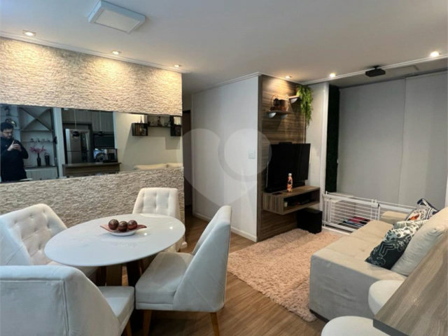 Apartamento à venda com 2 quartos em Vila Guilherme, São Paulo, SP