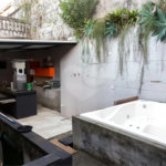 Casa à venda com 6 quartos, sendo 5 suítes,  em Vila do Encontro, São Paulo, SP