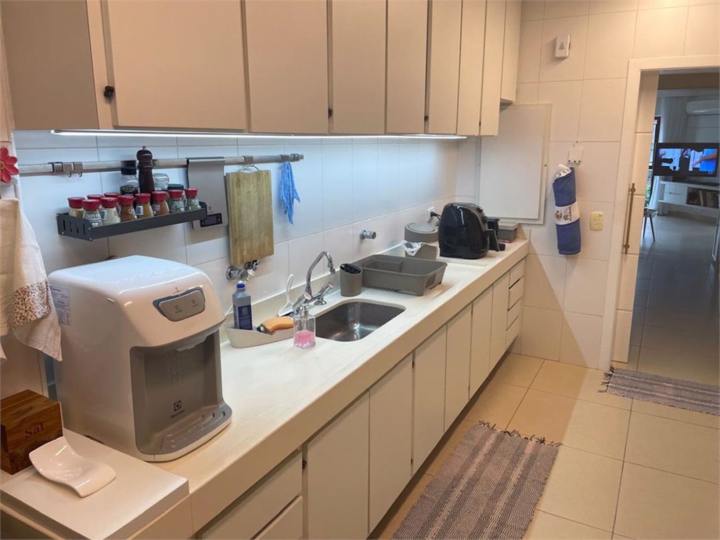 Apartamento Residencial à venda, Balneário Cidade Atlântica, Guarujá - AP0349.