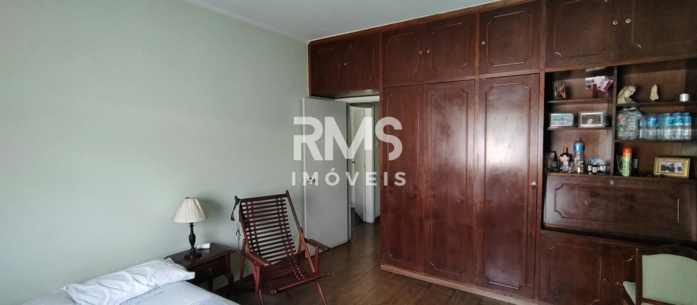 Casa à venda com 4 quartos, sendo 2 suítes,  no Centro, Itu, SP