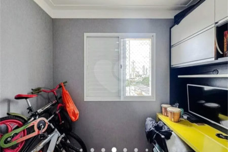 Apartamento para locação 3 quartos na Vila Regente Feijó -SP