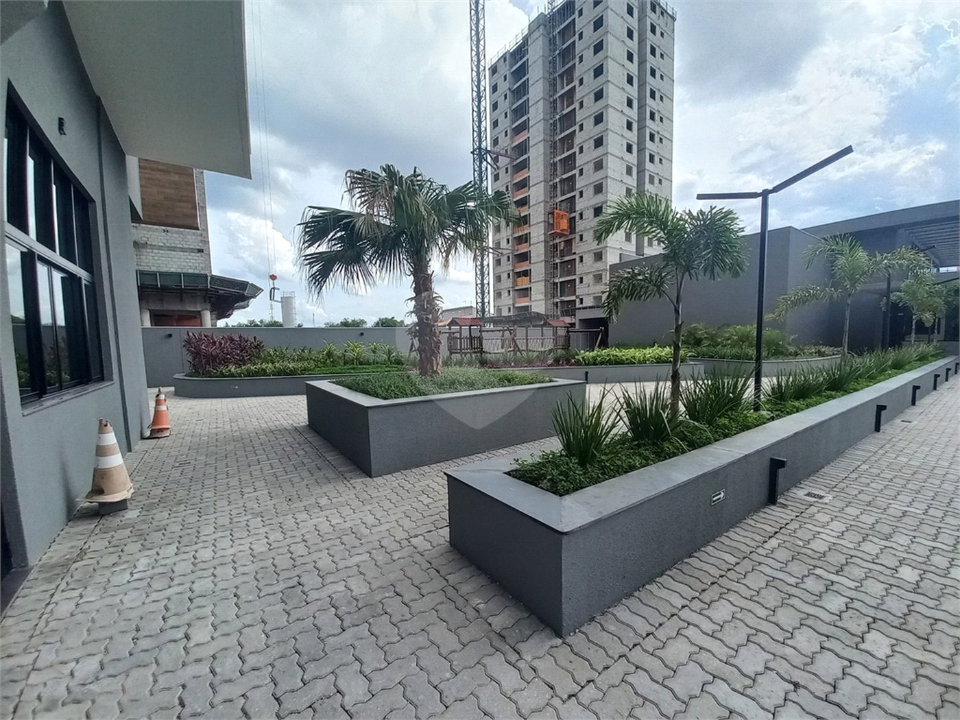 Apartamento à venda com 2 quartos, sendo 1 suíte,  em Além Ponte, Sorocaba, SP