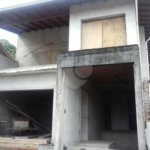 Sobrado à venda com 4 quartos, sendo 1 suíte, em Barro Branco (zona Norte), São Paulo, SP