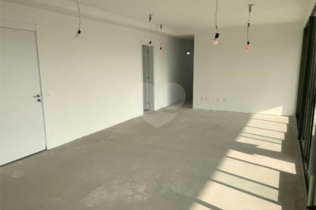 Apartamento à venda com 4 quartos, sendo 2 suítes, em Brooklin Paulista, São Paulo, SP
