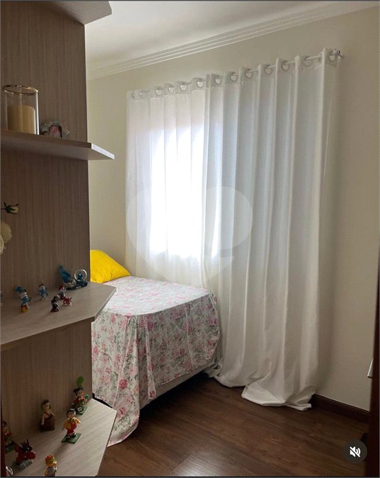 Sobrado à venda com 3 quartos, sendo 1 suíte,  em Vila Suissa, Mogi das Cruzes, SP