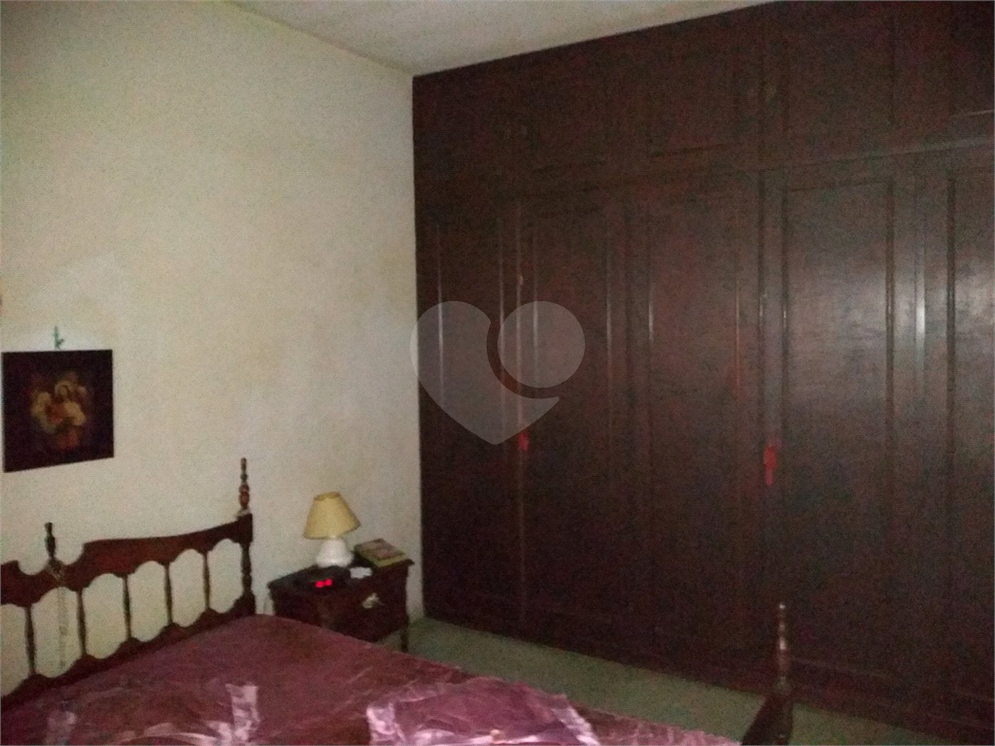 Casa à venda com 4 quartos, sendo 1 suíte, em Campo Belo, São Paulo, SP