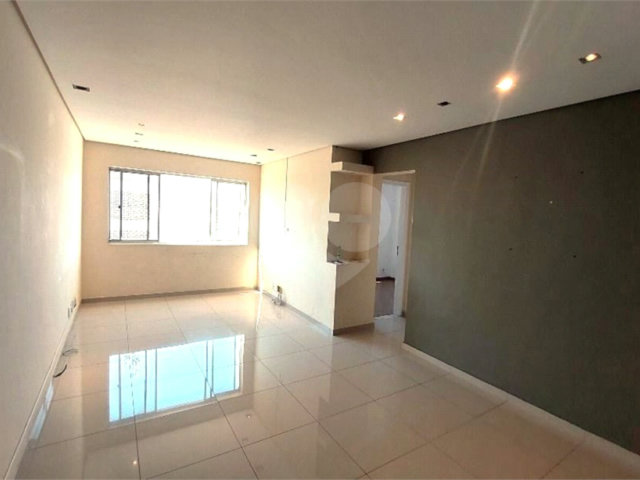 Apartamento à venda com 2 quartos, sendo 1 suíte,  em Freguesia do Ó, São Paulo, SP