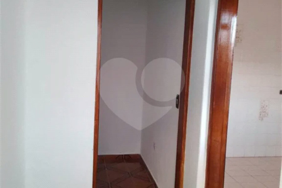 Sobrado à venda com 5 quartos em Tremembé, São Paulo, SP