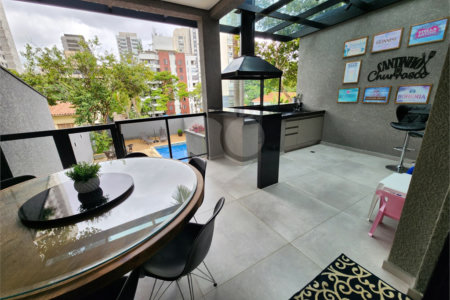 Casa à venda com 4 suítes em Jardim Prudência, São Paulo, SP