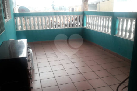 Casa à venda com 3 quartos, sendo 1 suíte, em Taba Marajoara, Suzano, SP