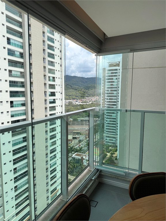 Apartamento à venda com 2 quartos, sendo 1 suíte,  em Vila Mogilar, Mogi das Cruzes, SP