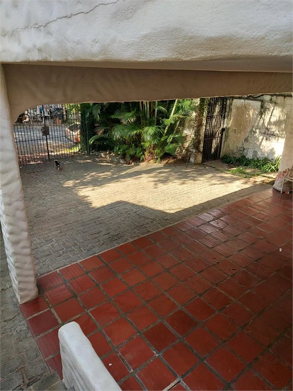 Casa à venda com 3 quartos, sendo 1 suíte,  em Jardim Leonor, São Paulo, SP