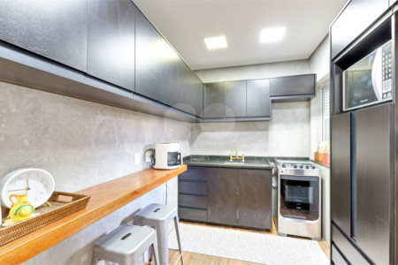 Casa à venda com 3 quartos, sendo 1 suíte, no condomínio Magnólia Gardens, São Paulo - SP