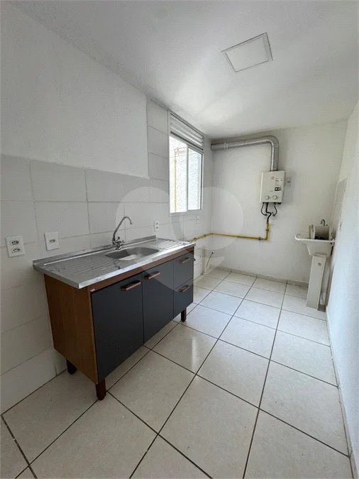 Apartamento à venda com 2 quartos em Santa Cruz, Rio de Janeiro, RJ