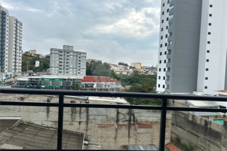 Apartamento à venda com 3 suítes em Vila Lucy, Sorocaba, SP