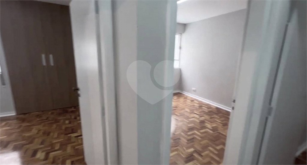 Apartamento à venda com 3 quartos, sendo 1 suíte, em Jardim Paulista, São Paulo, SP