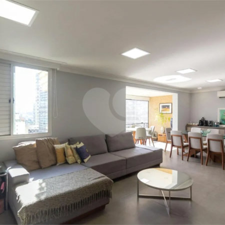 Apartamento à venda com 3 quartos, sendo 2 suítes, em Brooklin Paulista, São Paulo, SP