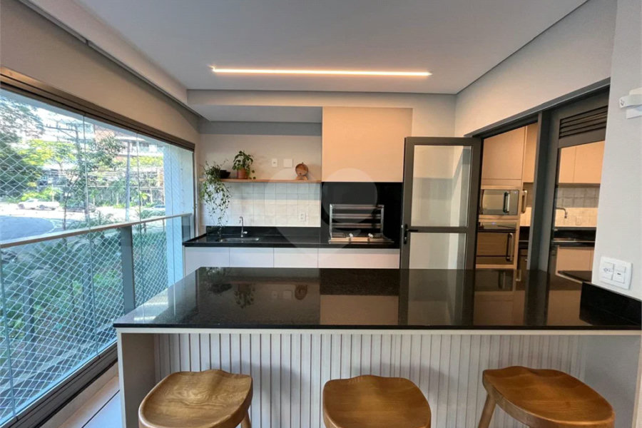 Apartamento à venda com 4 quartos, sendo 2 suítes, em Perdizes, São Paulo, SP