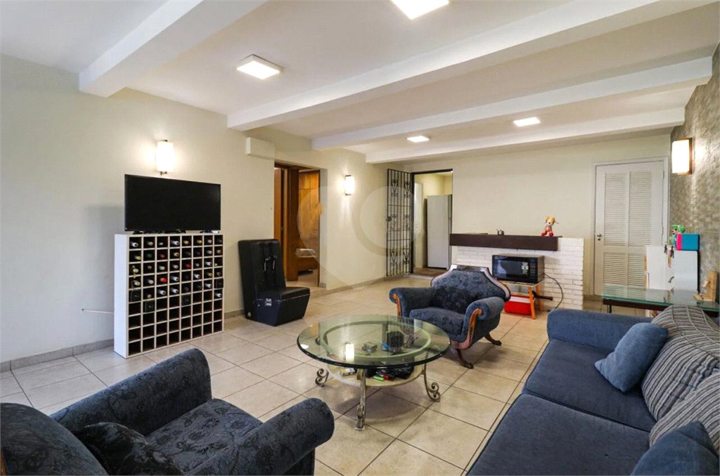 Casa Térrea à venda com 6 quartos, sendo 4 suítes, em Brooklin Paulista, São Paulo, SP