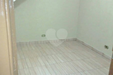 Casa à venda com 2 quartos, sendo 1 suíte, em Vila Gumercindo, São Paulo, SP