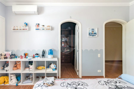 Casa à venda com 4 suítes no condomínio Residencial Chácara Monte Alegre, São Paulo - SP