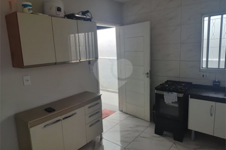 Casa Térrea à venda com 2 quartos, sendo 1 suíte,  em Atibaia Jardim, Atibaia, SP